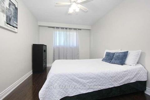 Photo 12 at 7292 Sills Road, Malton, Mississauga