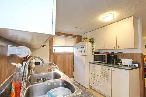 Photo 22 at 7292 Sills Road, Malton, Mississauga
