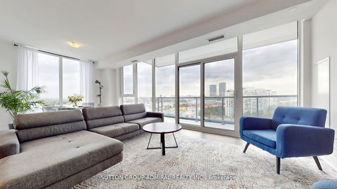 Photo 2 at 1103 - 20 Gatineau Drive, Beverley Glen, Vaughan