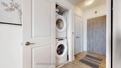 Photo 25 at 1103 - 20 Gatineau Drive, Beverley Glen, Vaughan