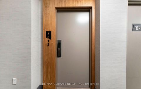 Photo 5 at 3612 - 10 York Street, Waterfront Communities C1, Toronto