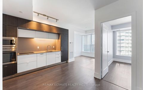 Photo 9 at 3612 - 10 York Street, Waterfront Communities C1, Toronto