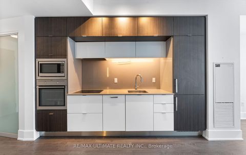 Photo 12 at 3612 - 10 York Street, Waterfront Communities C1, Toronto