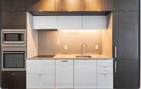 Photo 13 at 3612 - 10 York Street, Waterfront Communities C1, Toronto