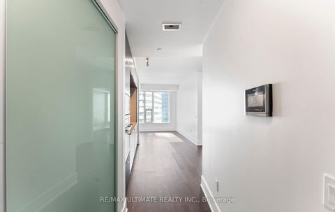 Photo 14 at 3612 - 10 York Street, Waterfront Communities C1, Toronto