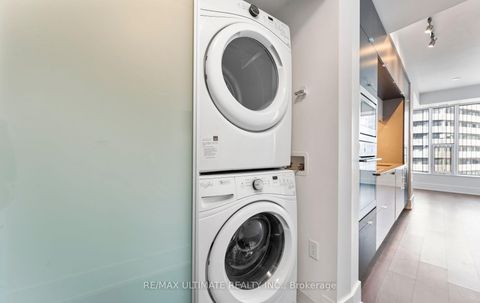Photo 24 at 3612 - 10 York Street, Waterfront Communities C1, Toronto