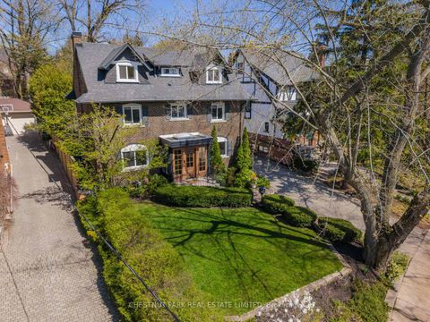 Photo 1 at 35 Weybourne Crescent, Lawrence Park South, Toronto