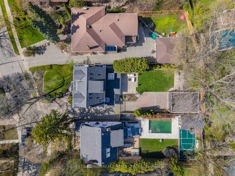 Photo 3 at 35 Weybourne Crescent, Lawrence Park South, Toronto