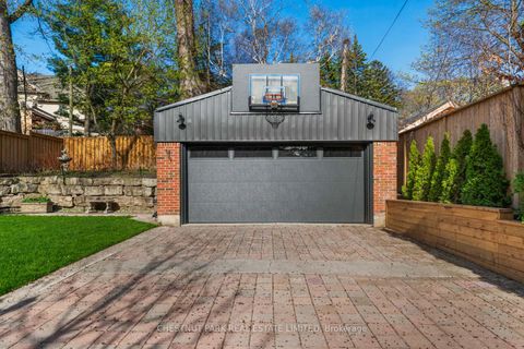 Photo 4 at 35 Weybourne Crescent, Lawrence Park South, Toronto