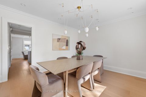 Photo 10 at 35 Weybourne Crescent, Lawrence Park South, Toronto