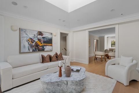 Photo 13 at 35 Weybourne Crescent, Lawrence Park South, Toronto