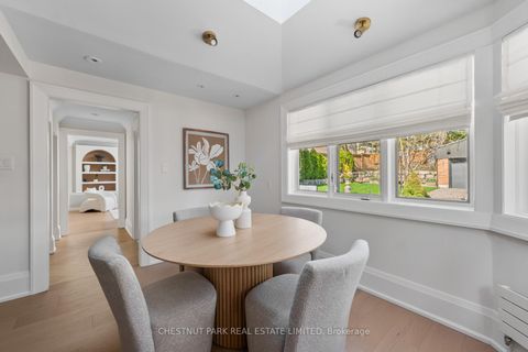 Photo 23 at 35 Weybourne Crescent, Lawrence Park South, Toronto