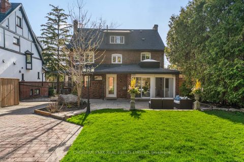 Photo 44 at 35 Weybourne Crescent, Lawrence Park South, Toronto