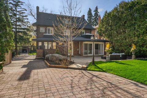 Photo 45 at 35 Weybourne Crescent, Lawrence Park South, Toronto