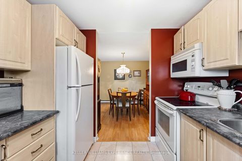 Photo 9 at 15 Pheasant Trail, Ardagh, Barrie