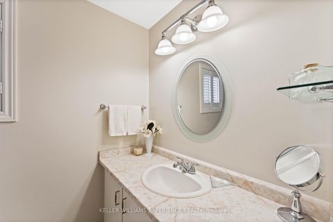 Photo 11 at 15 Pheasant Trail, Ardagh, Barrie