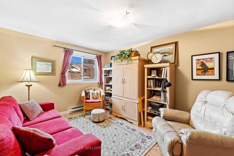 Photo 13 at 15 Pheasant Trail, Ardagh, Barrie