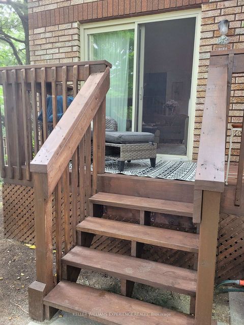 Photo 23 at 15 Pheasant Trail, Ardagh, Barrie