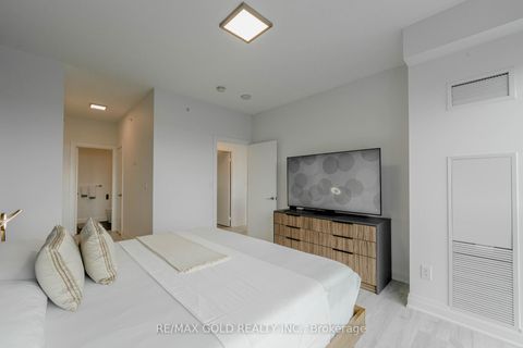 Photo 24 at 3803 - 9 Bogert Avenue, Westgate, Toronto