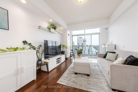 Photo 9 at PH 5 - 15 Maplewood Avenue, Cedarvale, Toronto