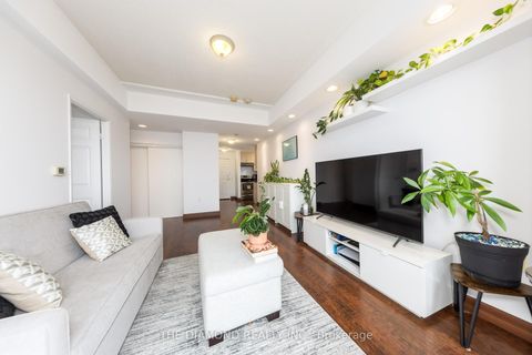 Photo 11 at PH 5 - 15 Maplewood Avenue, Cedarvale, Toronto