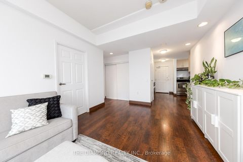 Photo 12 at PH 5 - 15 Maplewood Avenue, Cedarvale, Toronto