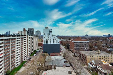 Photo 19 at PH 5 - 15 Maplewood Avenue, Cedarvale, Toronto