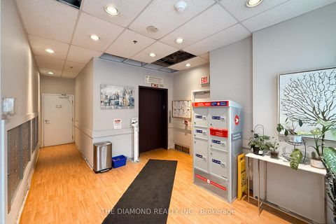 Photo 27 at PH 5 - 15 Maplewood Avenue, Cedarvale, Toronto