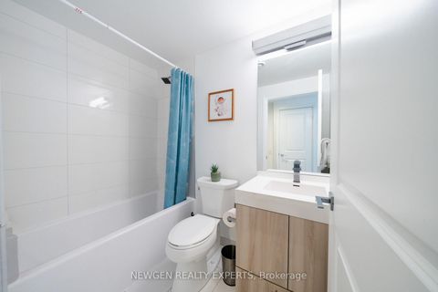Photo 3 at 1624 - 251 Jarvis Street, Moss Park, Toronto