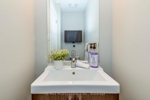 Photo 20 at 18 - 17 Centennial Park Road, West Deane, Toronto