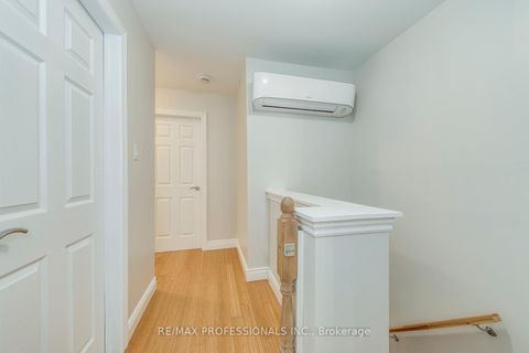 Photo 22 at 18 - 17 Centennial Park Road, West Deane, Toronto