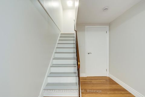 Photo 33 at 18 - 17 Centennial Park Road, West Deane, Toronto