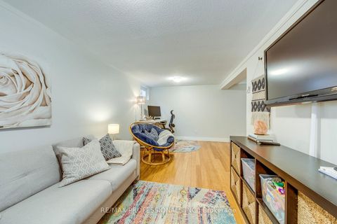 Photo 36 at 18 - 17 Centennial Park Road, West Deane, Toronto