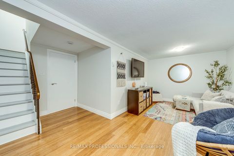Photo 39 at 18 - 17 Centennial Park Road, West Deane, Toronto