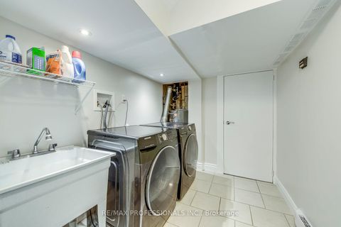 Photo 40 at 18 - 17 Centennial Park Road, West Deane, Toronto