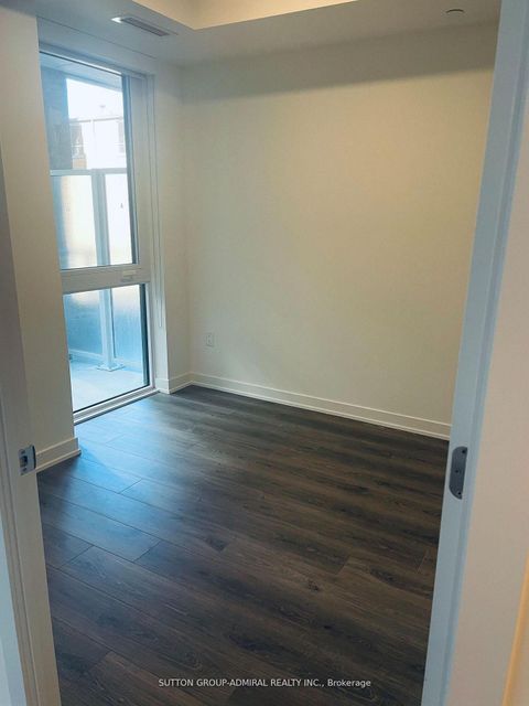 Photo 7 at 306 - 9 Tecumseth Street, Niagara, Toronto