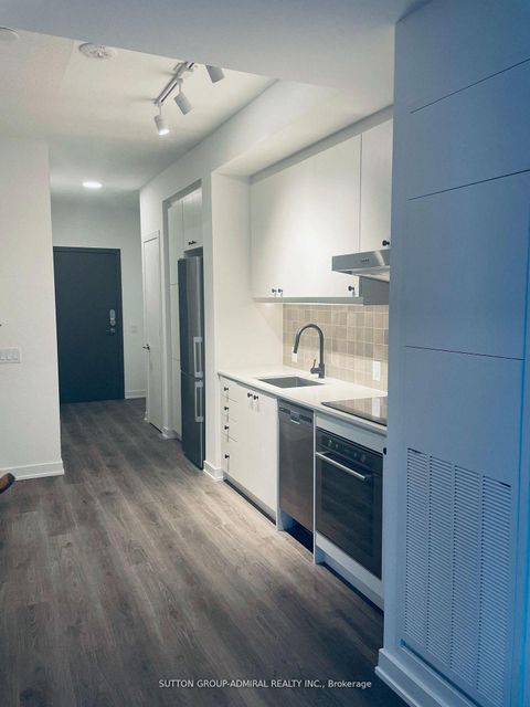 Photo 9 at 306 - 9 Tecumseth Street, Niagara, Toronto