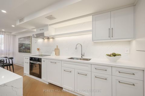 Photo 6 at 115 - 349 St Clair Avenue W, Casa Loma, Toronto
