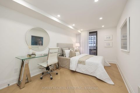Photo 17 at 115 - 349 St Clair Avenue W, Casa Loma, Toronto