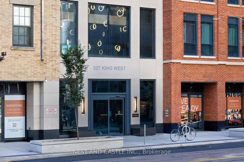 Photo 1 at 4104 - 327 King Street W, Waterfront Communities C1, Toronto