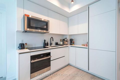 Photo 12 at 4104 - 327 King Street W, Waterfront Communities C1, Toronto