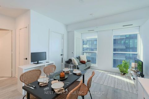 Photo 13 at 4104 - 327 King Street W, Waterfront Communities C1, Toronto