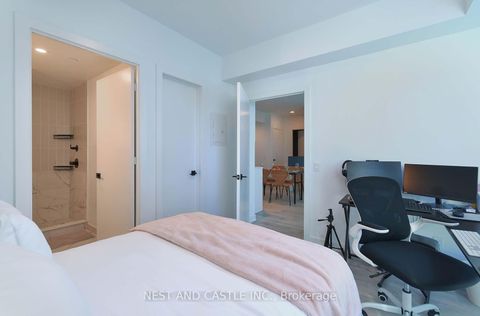 Photo 14 at 4104 - 327 King Street W, Waterfront Communities C1, Toronto