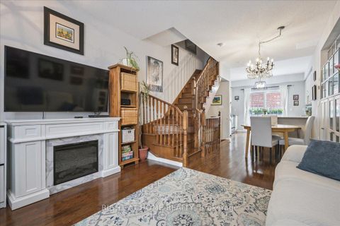 Photo 1 at TH 2 - 101 The Queensway, Swansea, Toronto