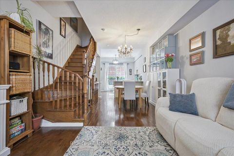 Photo 2 at TH 2 - 101 The Queensway, Swansea, Toronto