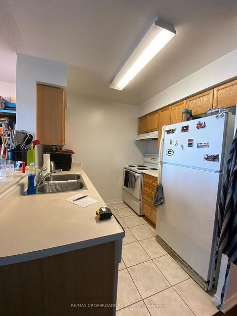 Photo 11 at 1511 - 233 Beecroft Road, Willowdale West, Toronto