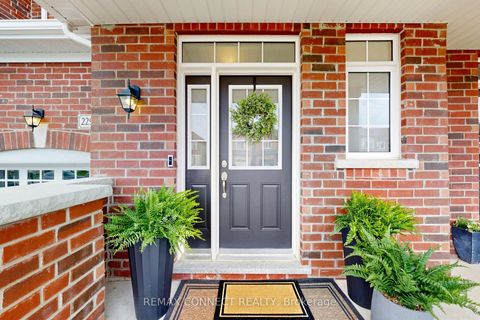Photo 2 at 2293 Grainger Loop, Alcona, Innisfil