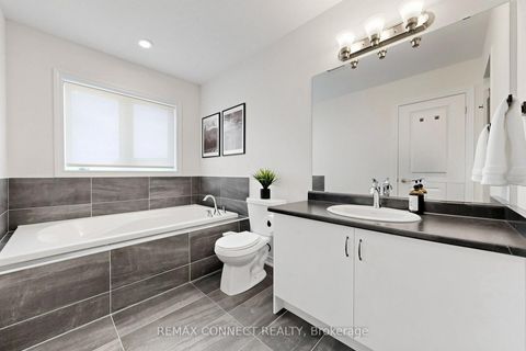Photo 32 at 2293 Grainger Loop, Alcona, Innisfil