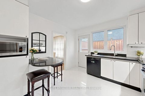 Photo 11 at 36 Bradgate Road, Don Mills, Toronto