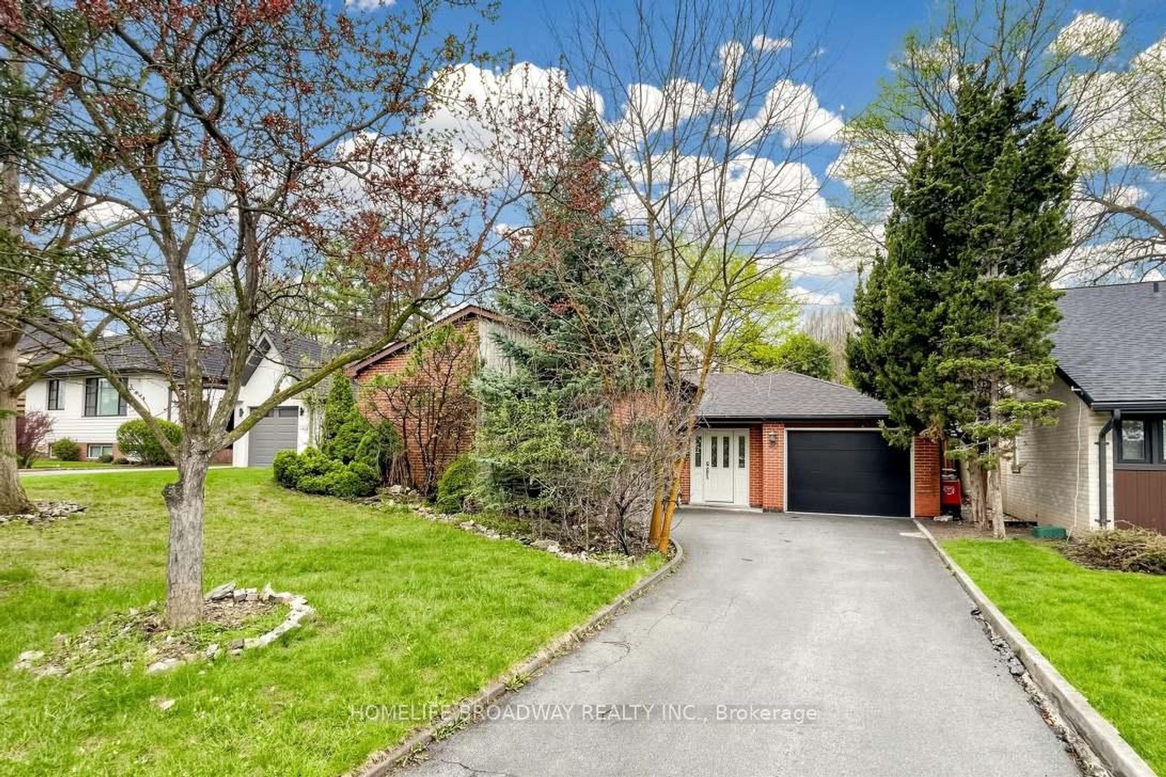 36 Bradgate Road, Don Mills, Toronto photo number 2